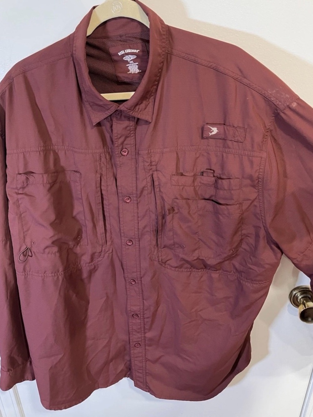 Reel Legends Men’s Lightweight Shirt Jacket in Burgundy